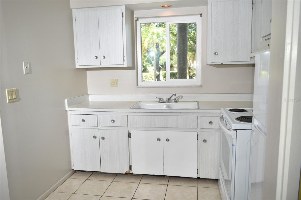 2304 Ringling Boulevard , Unit 104, Sarasota, FL 34237 Photo