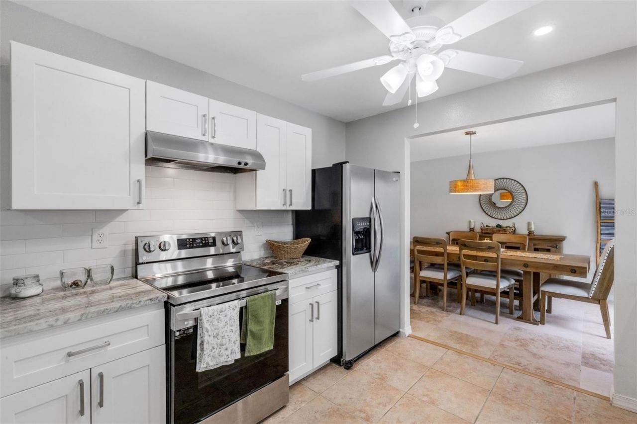 3476 Shady Brook Lane, Sarasota, FL 34243 Photo