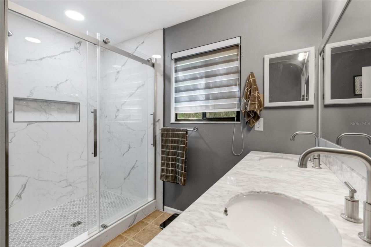 3476 Shady Brook Lane, Sarasota, FL 34243 Photo