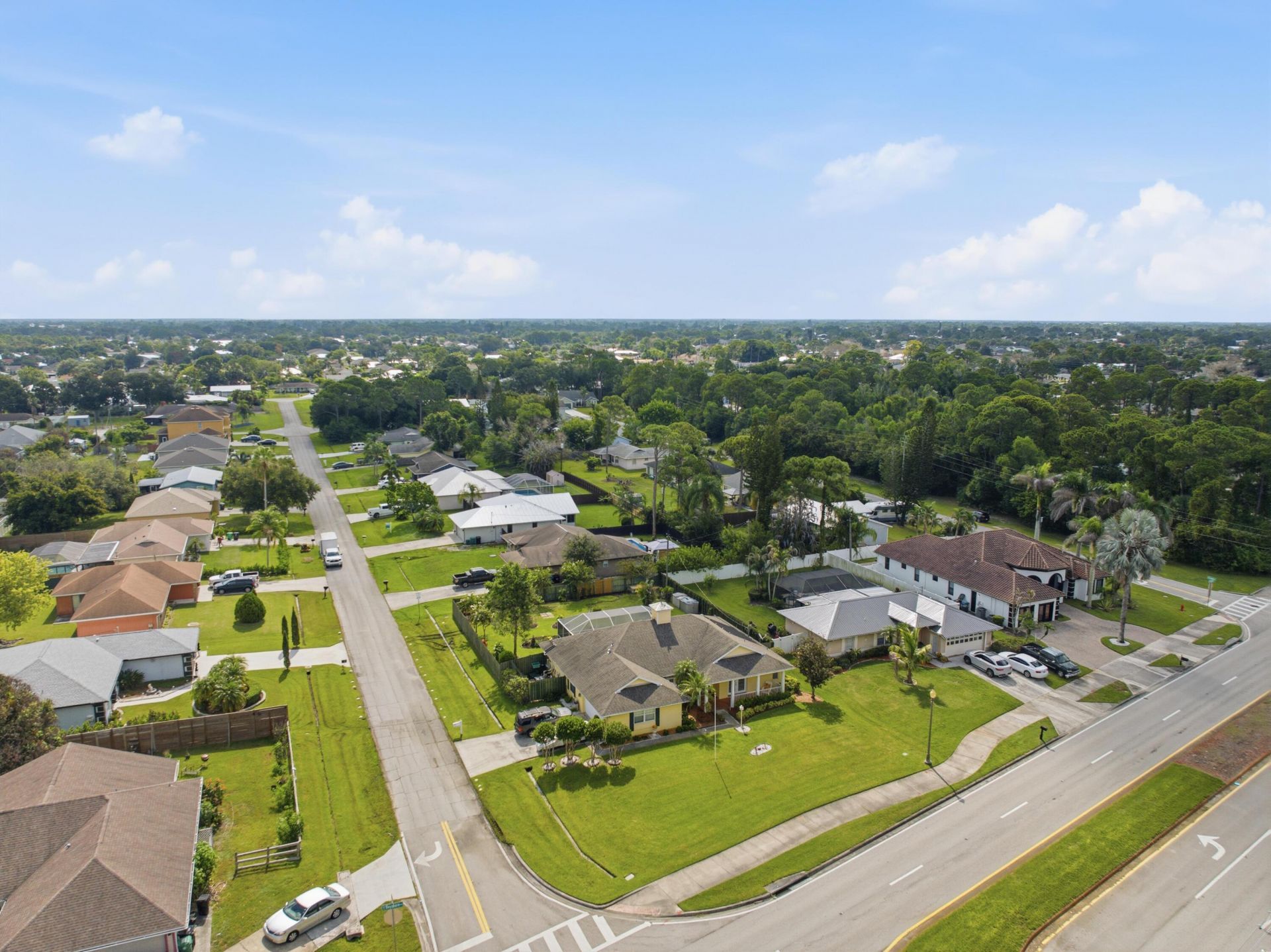 692 SW Ewing Avenue, Port Saint Lucie, FL 34983 Photo