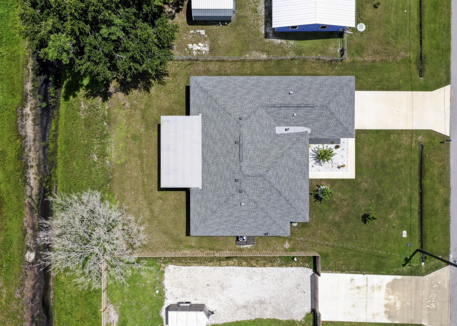 1471 SE Proctor Lane, Port Saint Lucie, FL 34983 Photo