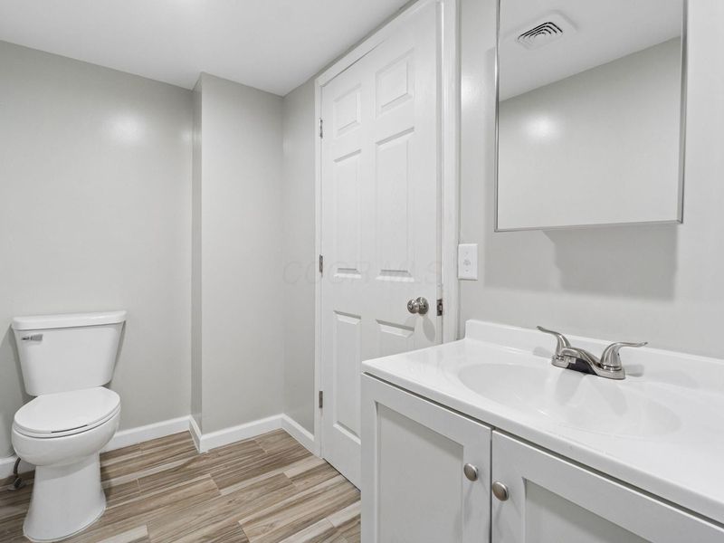 452 Holton Avenue, Columbus, OH 43223 Photo 15