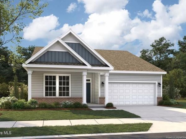 61 Hallwood Drive , Dunn, NC 28334