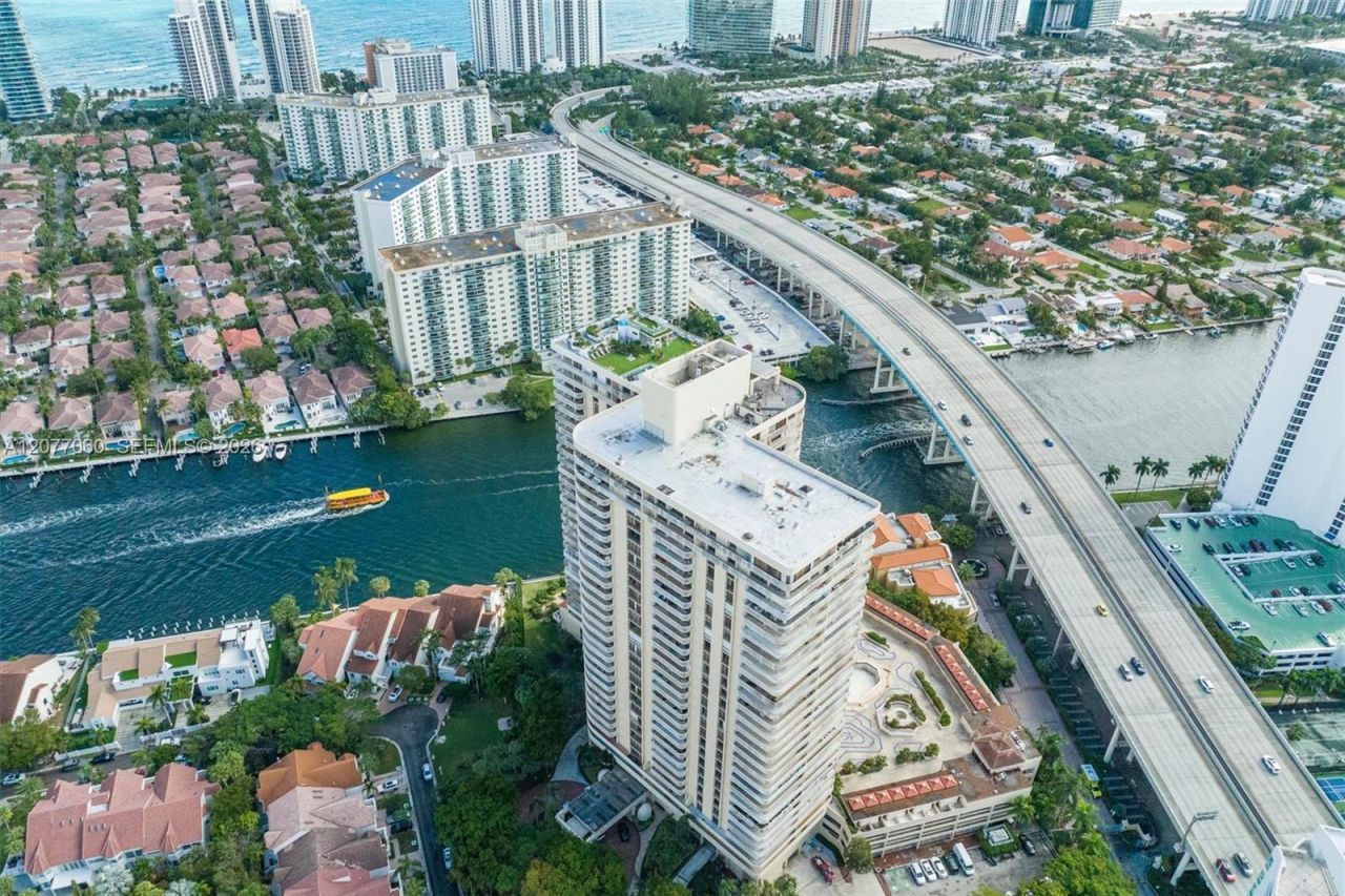 19355 Turnberry Way, Unit 8B, Aventura, FL 33180 Photo
