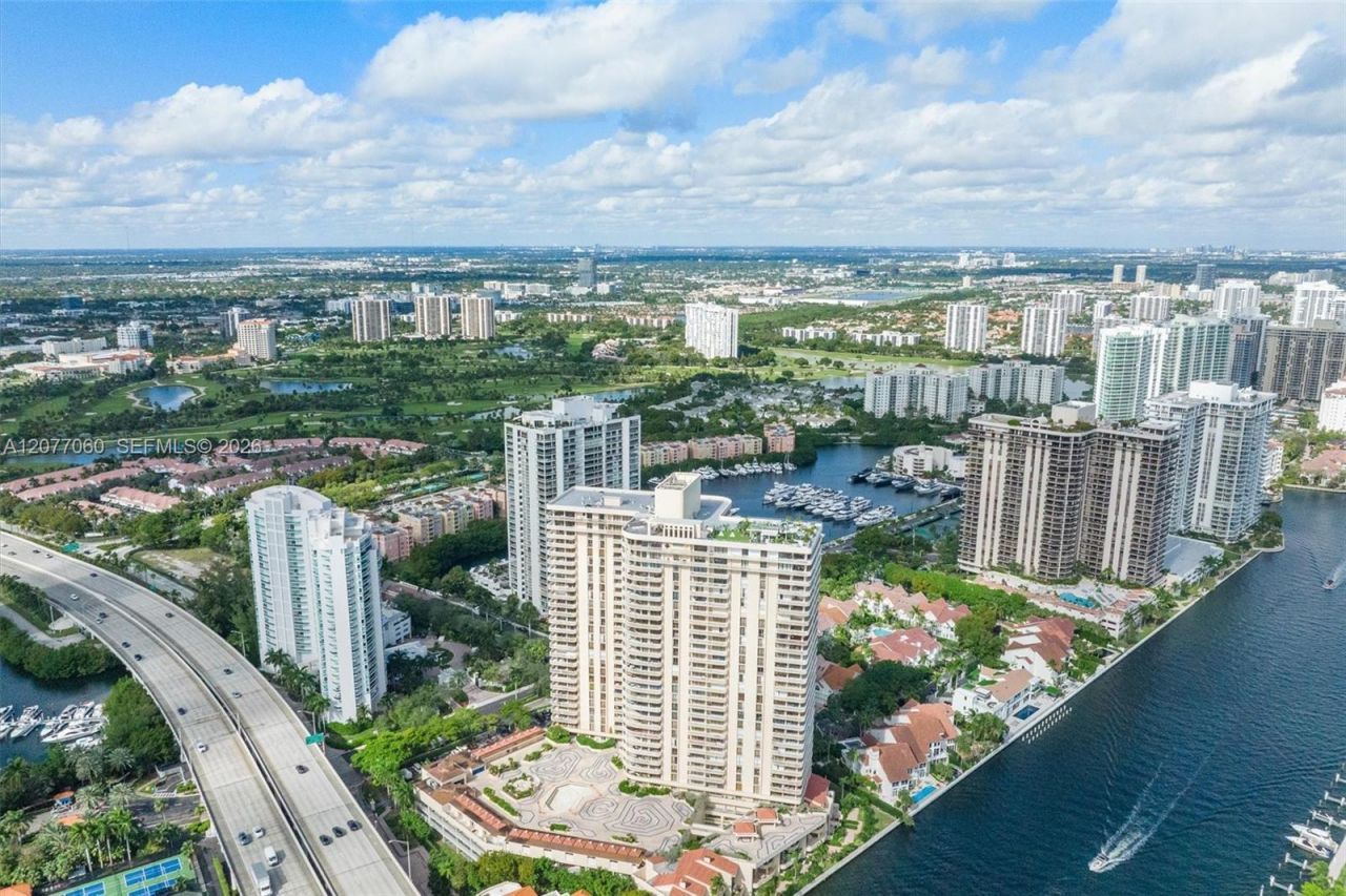 19355 Turnberry Way, Unit 8B, Aventura, FL 33180 Photo