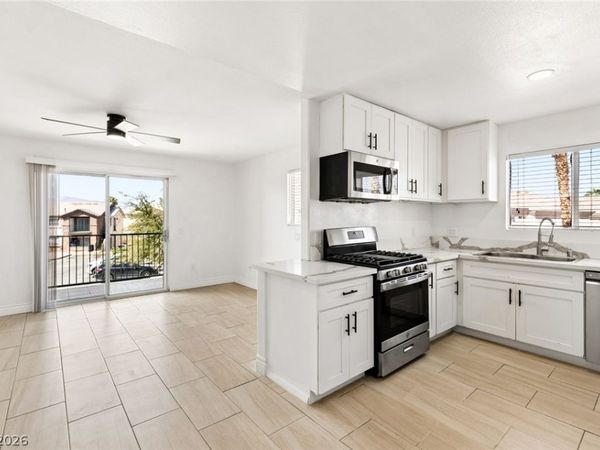 3957 Danny Melamed Avenue , Unit 201, Las Vegas, NV 89110