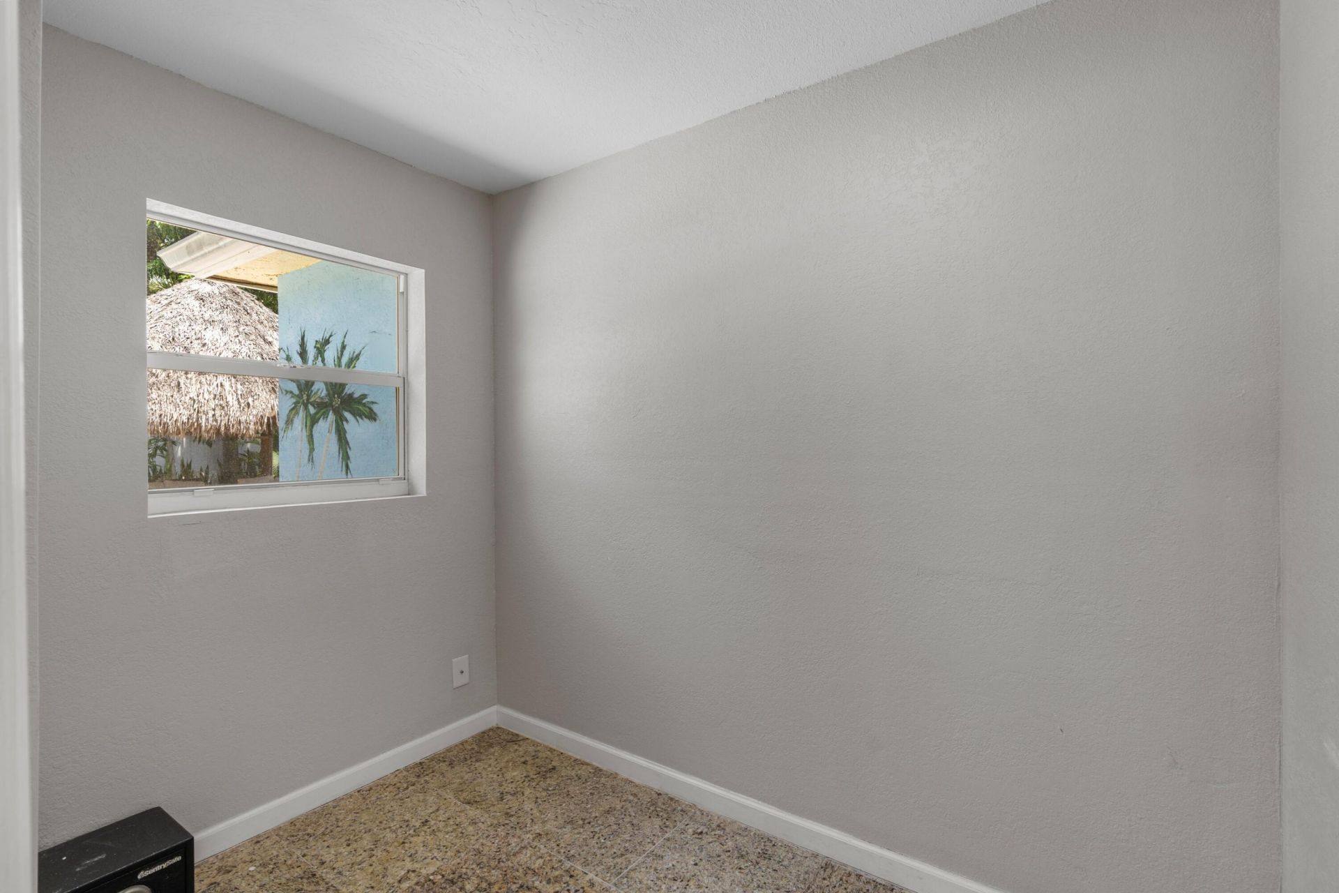 319 SW 2nd Street, Boca Raton, FL 33432 Photo