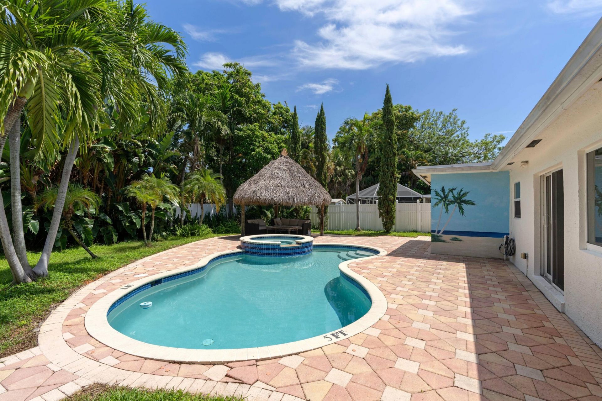 319 SW 2nd Street, Boca Raton, FL 33432 Photo