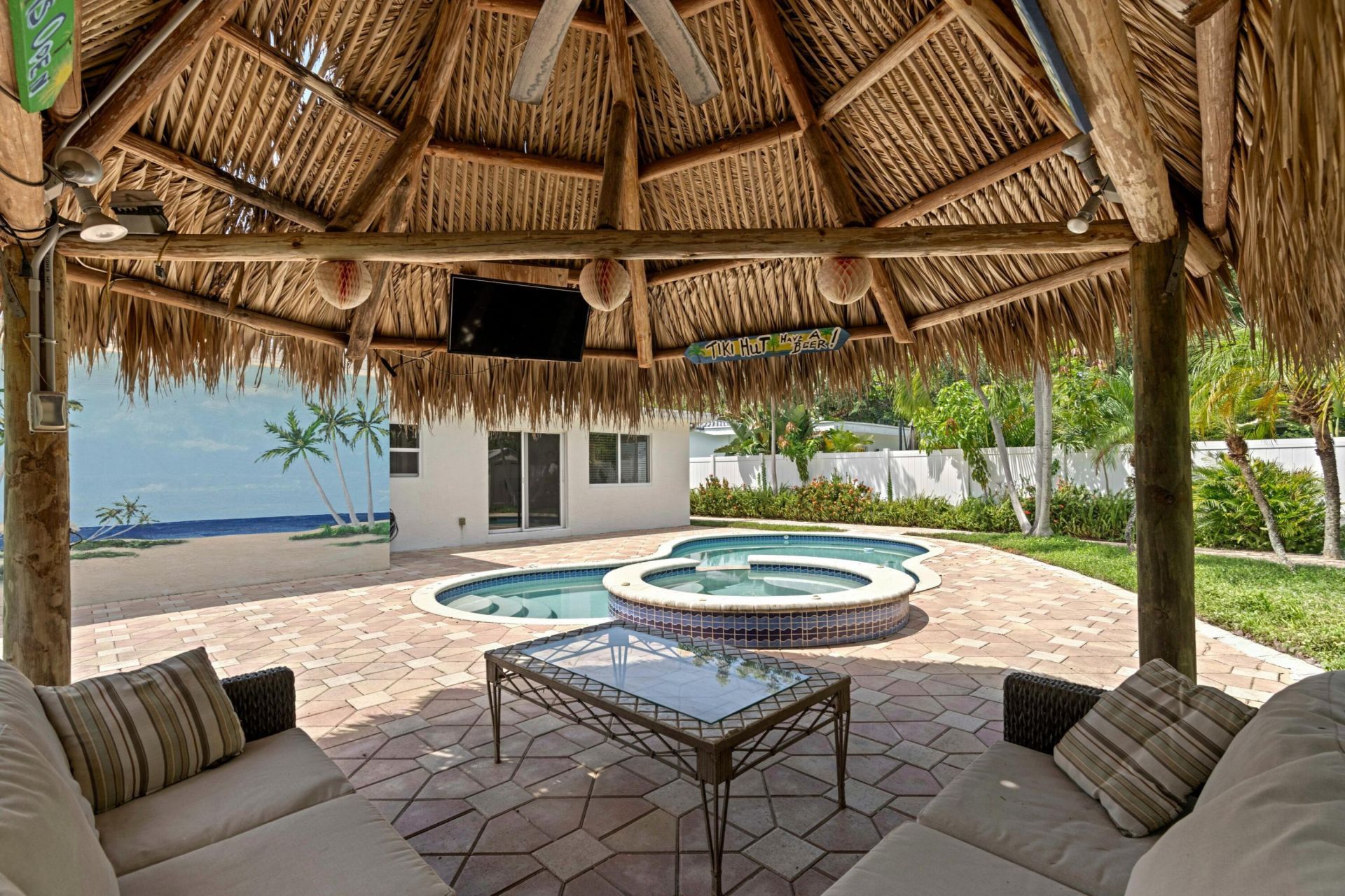319 SW 2nd Street, Boca Raton, FL 33432 Photo