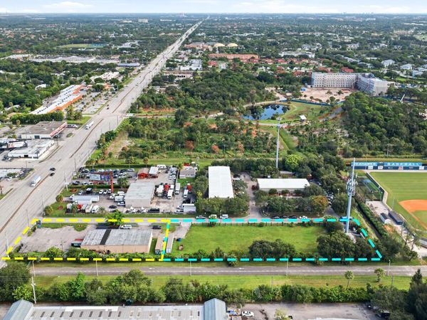 4382 Annette Street, West Palm Beach, FL 33409