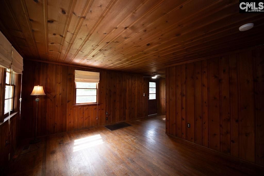 555 N. Trenholm Road  Photo 44