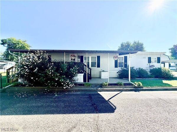 500 Compass Circle SE, New Philadelphia, OH 44663