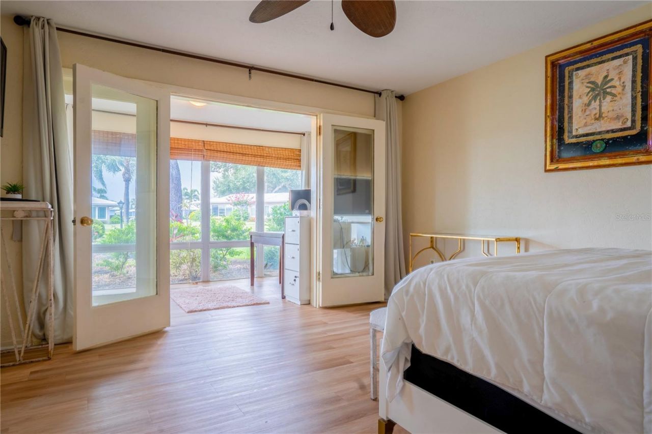 3289 Fairhaven Lane, Unit 112, Sarasota, FL 34239 Photo
