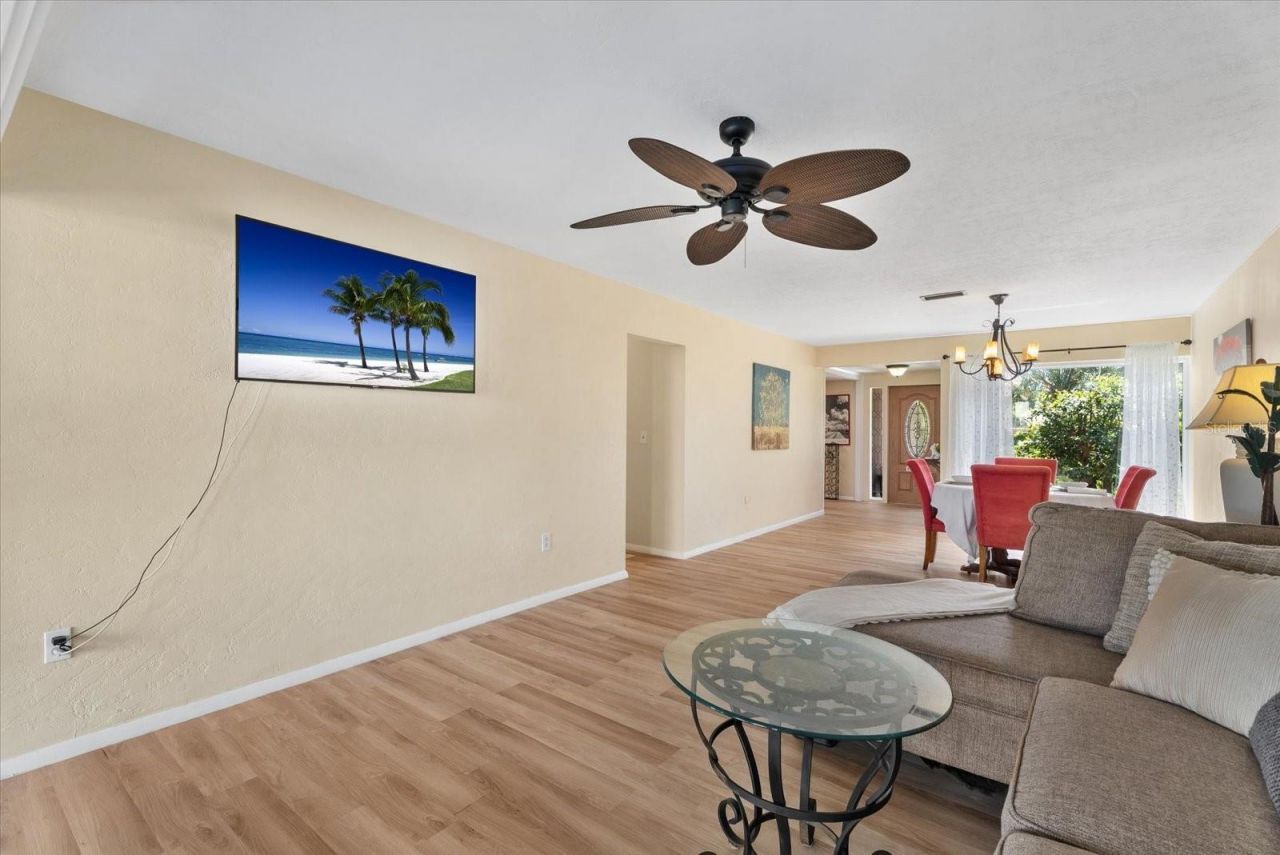 3289 Fairhaven Lane, Unit 112, Sarasota, FL 34239 Photo