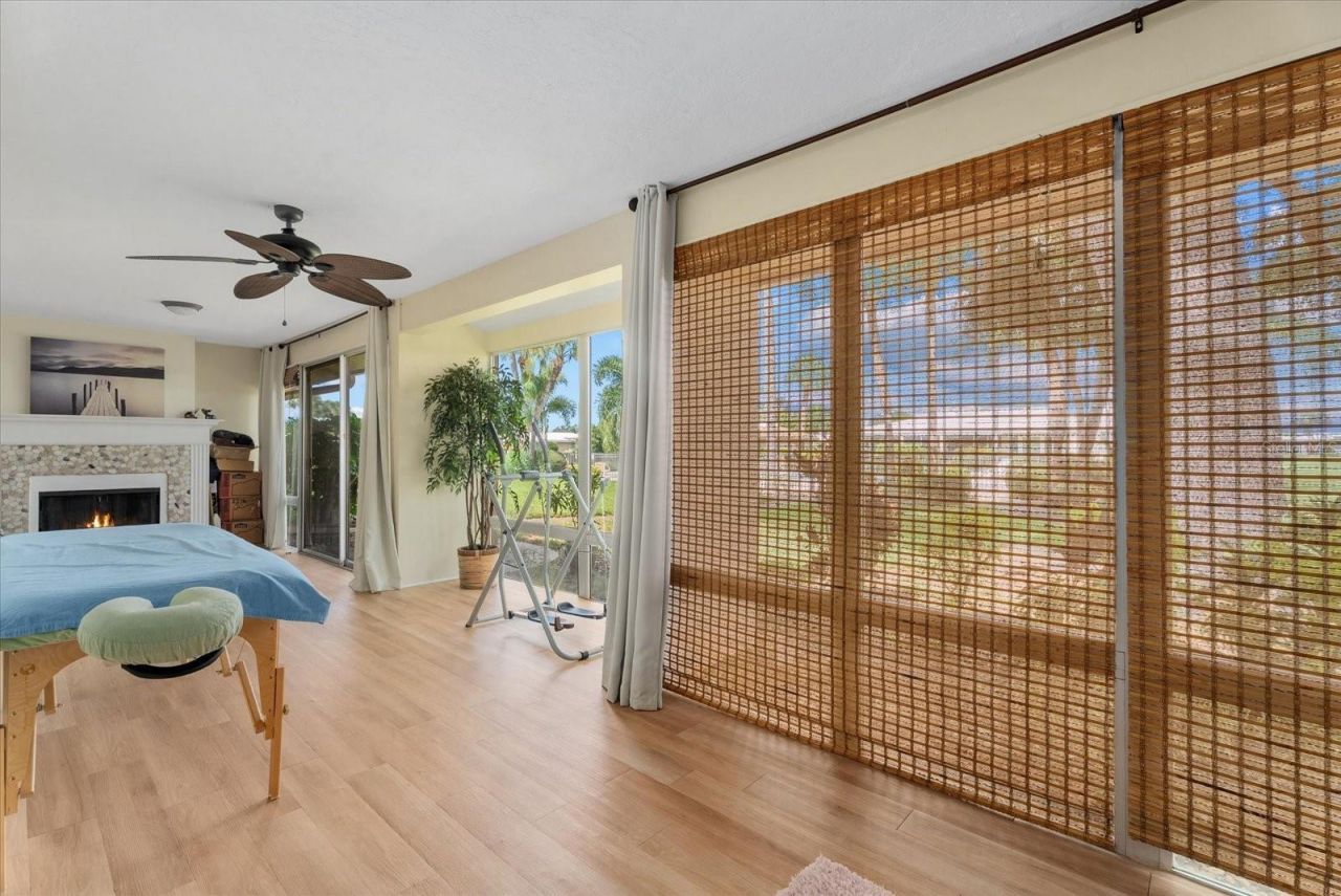 3289 Fairhaven Lane, Unit 112, Sarasota, FL 34239 Photo