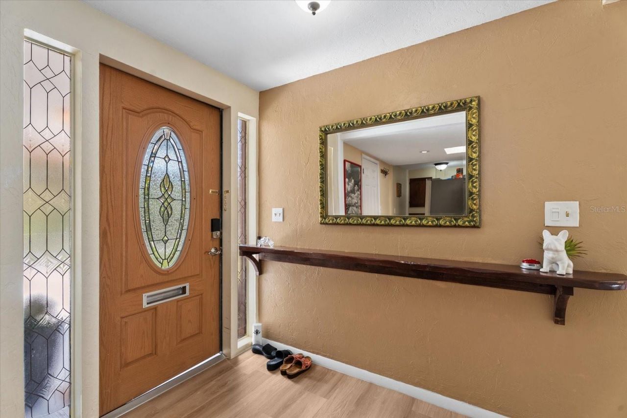 3289 Fairhaven Lane, Unit 112, Sarasota, FL 34239 Photo