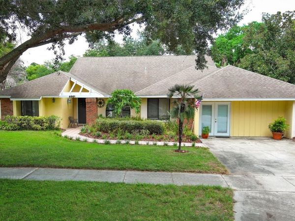 4661 N SAINT BRIDES CIRCLE , ORLANDO, FL 32812