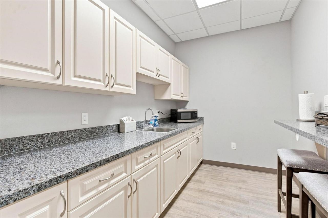 375 Fennell Boulevard , Lady Lake, FL 32159 Photo