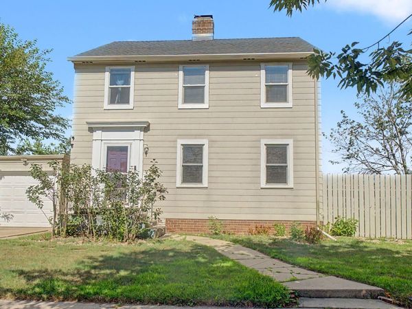 608 9th Street, Worthington, MN 56187