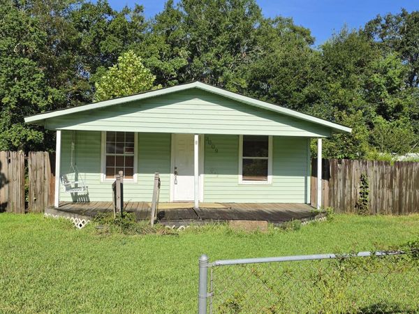 3009 Smith Drive, Gautier, MS 39553