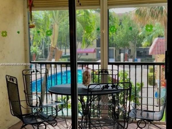 259 S Cypress Rd , Unit 527, Pompano Beach, FL 33060