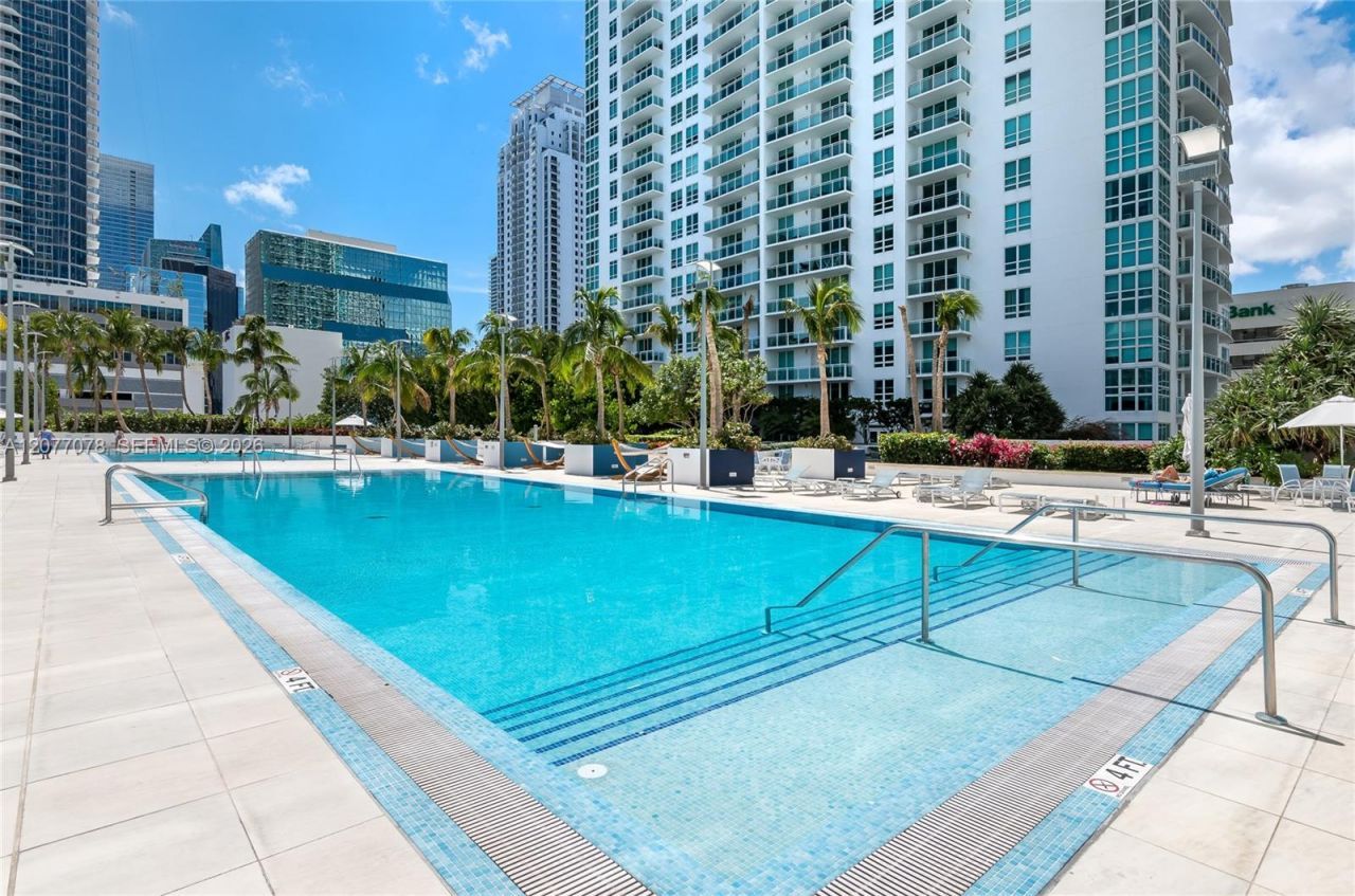 951 Brickell Ave, Unit 2608, Miami, FL 33131 Photo