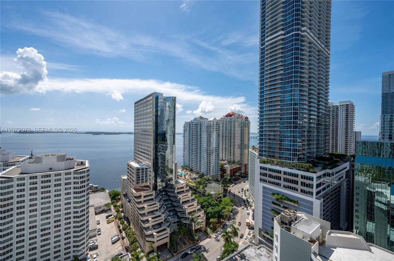951 Brickell Ave, Unit 2608, Miami, FL 33131 Photo