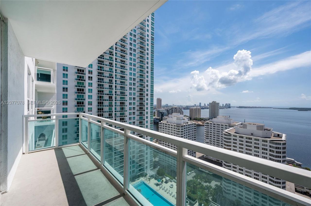 951 Brickell Ave, Unit 2608, Miami, FL 33131 Photo