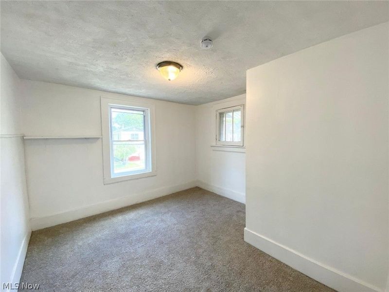 576 Kling Street, Akron, OH 44311 Photo 23