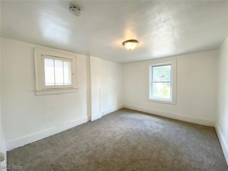 576 Kling Street, Akron, OH 44311 Photo 25