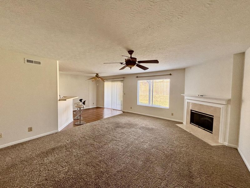 402 Napa Valley, Unit 203, Cold Spring, KY 41076 Photo 3