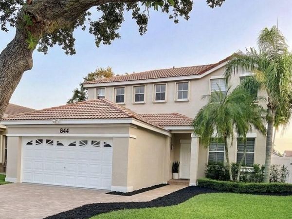 844 Falling Water Road, Weston, FL 33326