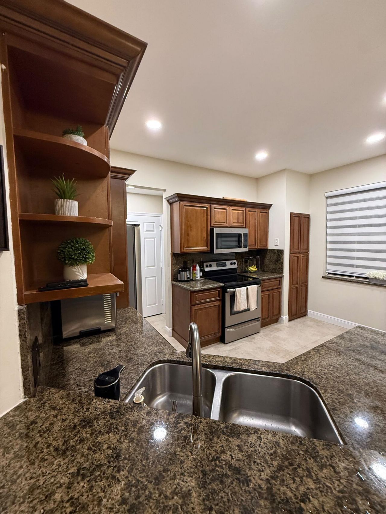 844 Falling Water Road, Weston, FL 33326 Photo