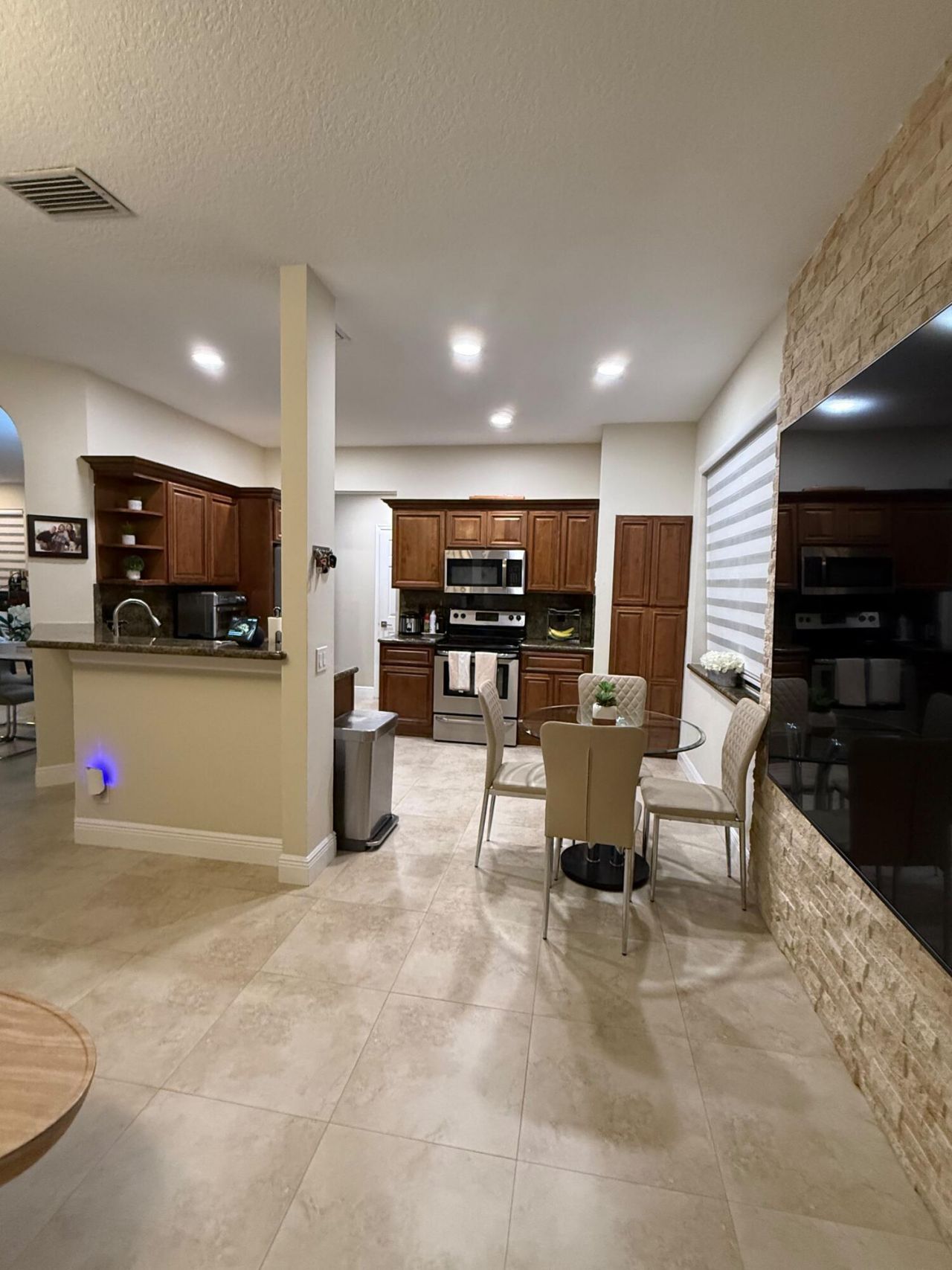 844 Falling Water Road, Weston, FL 33326 Photo
