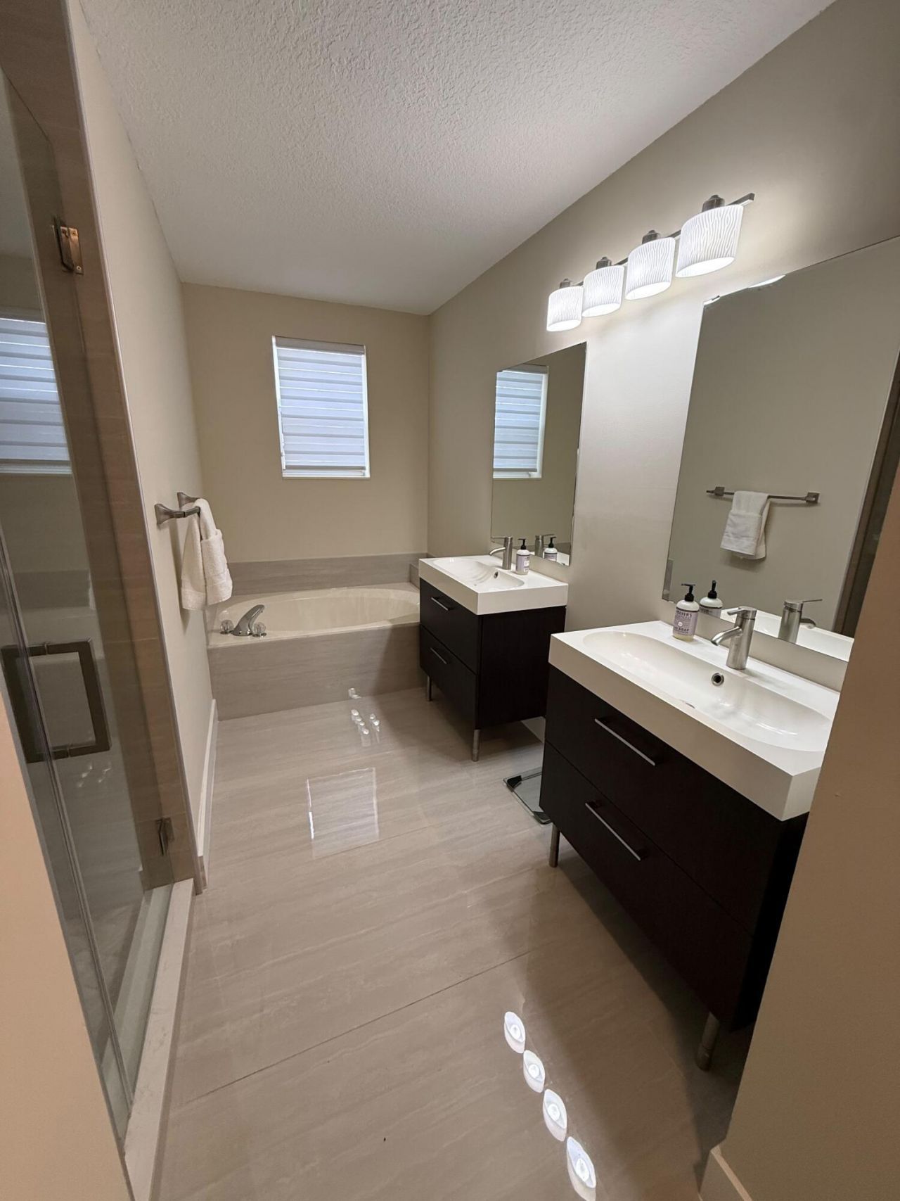 844 Falling Water Road, Weston, FL 33326 Photo