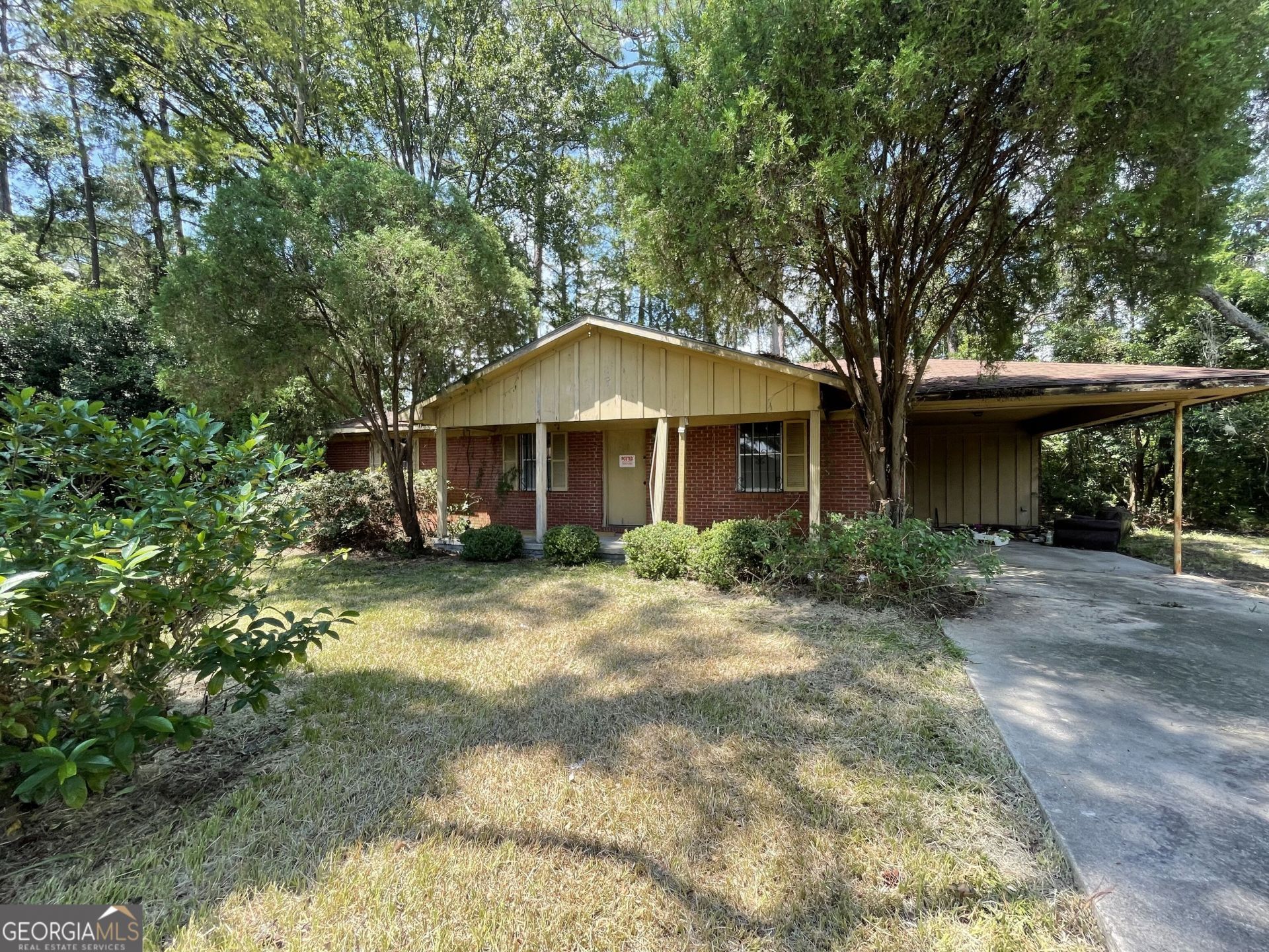 223 Suburban Drive, Brunswick, GA 31520 Main Photo