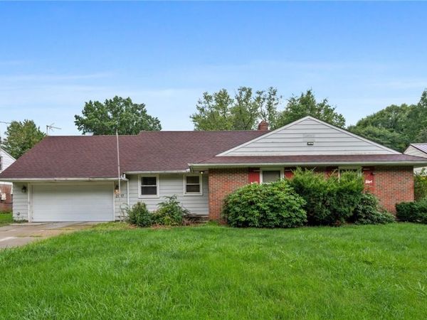 2017 Natona Road, Euclid, OH 44117