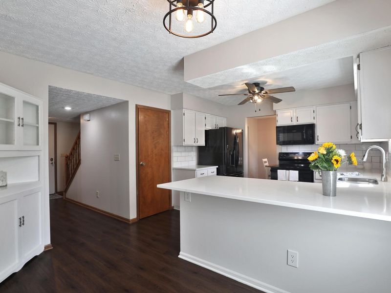 3311 Harbor Bay Drive, Columbus, OH 43221 Photo 9