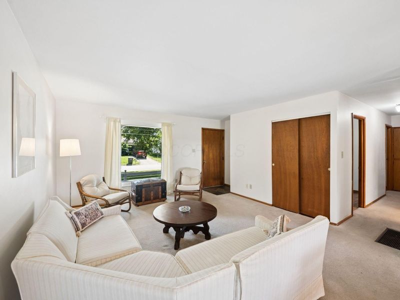1456 Thurell Road, Columbus, OH 43229 Photo 9