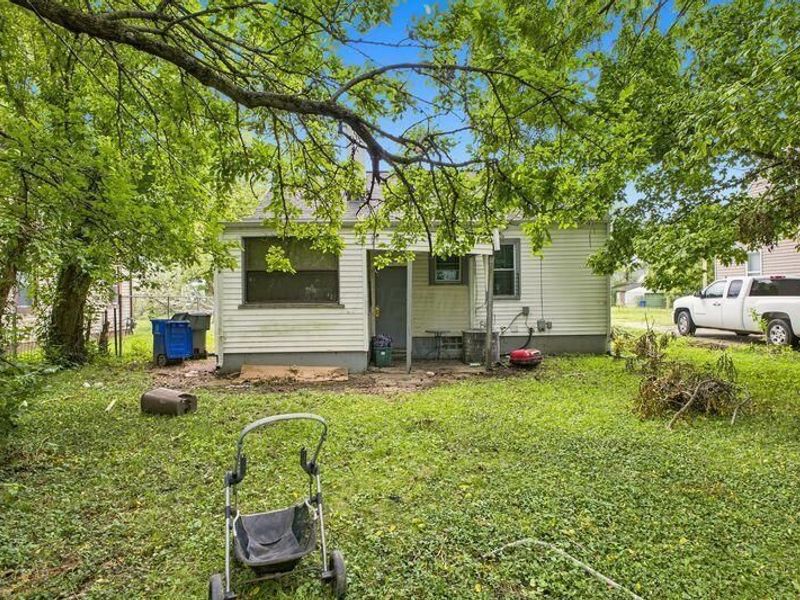 2328 Middlehurst Drive, Columbus, OH 43219 Photo 4