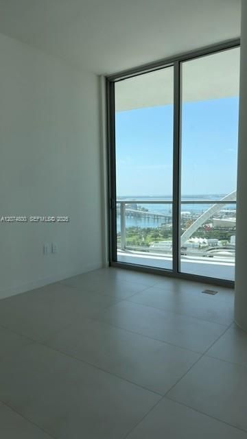 1400 Biscayne Boulevard, Unit 2702, Miami, FL 33132 Photo