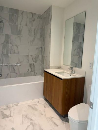 1400 Biscayne Boulevard, Unit 2702, Miami, FL 33132 Photo