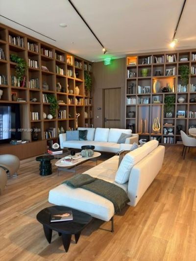 1400 Biscayne Boulevard, Unit 2702, Miami, FL 33132 Photo
