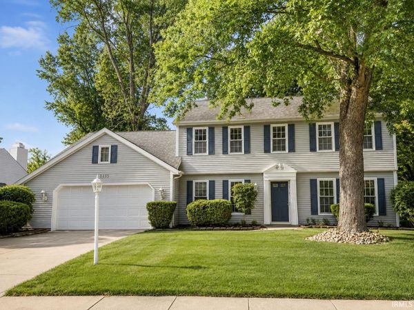4313 River Bluff Drive, Fort Wayne, IN 46835