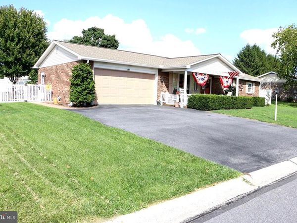 931 OAK LANE, LEBANON, PA 17046