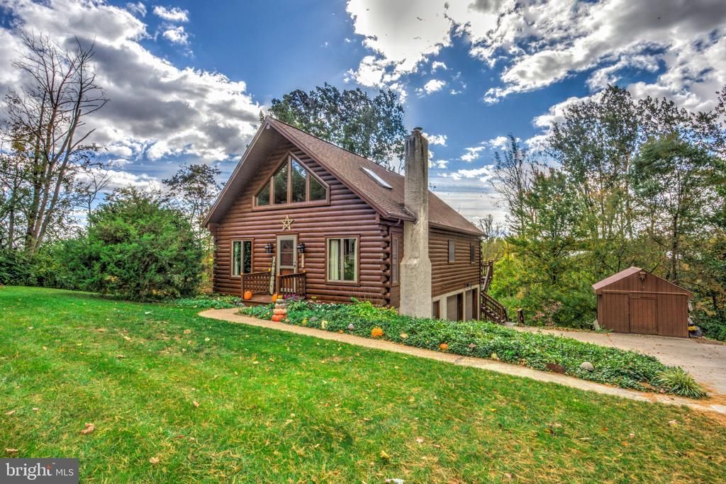 430 W GIRL SCOUT ROAD , STEVENS, PA 17578