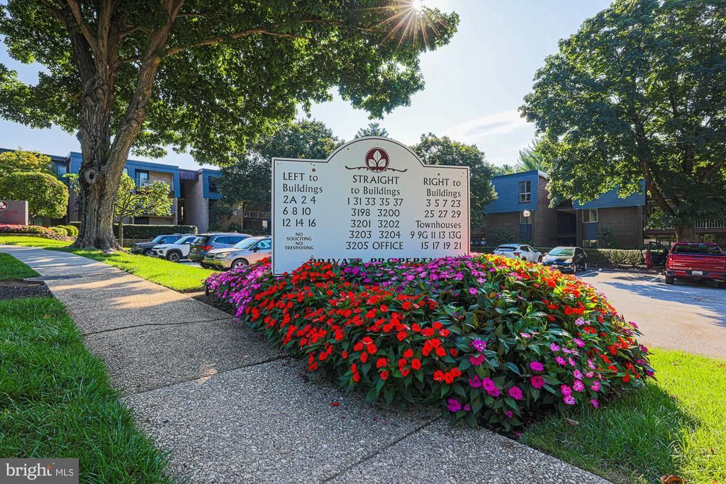 1 STONEHENGE CIRCLE , PIKESVILLE, MD 21208