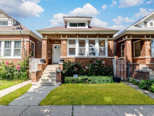 3520 W 58th Place , Chicago, IL 60629