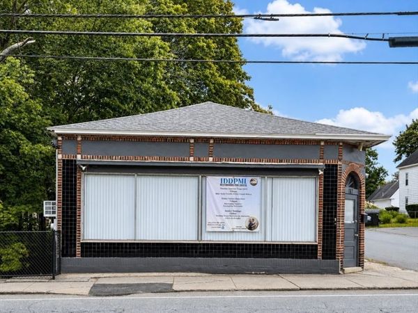 789 Main Street, Clinton, MA 01510