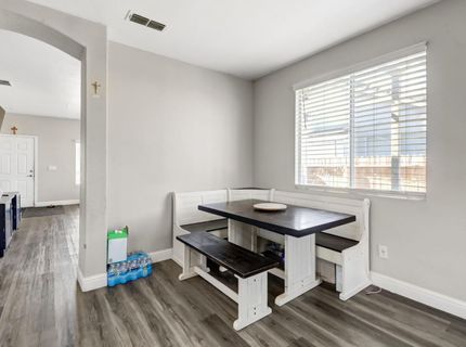 8427 Serio Way, Elk Grove, CA 98758 Photo